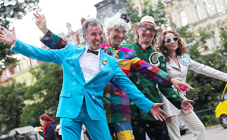 ������ �� ����� The British Guide to Showing Off